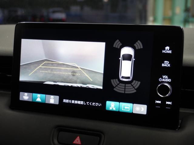 ヴェゼル ｅ：ＨＥＶＺ　２年保証ナビＤレコＲカメＥＴＣ２．０クルコン　衝突回避支援ブレーキ機能　スマキ　Ｐトランク　フルオートエアコン　エアバッグ　両席エアバック　パワーウィンドウ　ＬＥＤランプ　ソナー　クルーズＣ　ＥＴＣ付（4枚目）