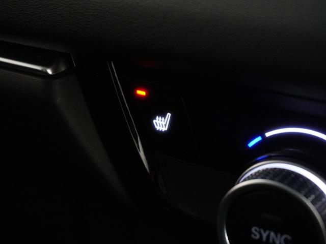 ヴェゼル ｅ：ＨＥＶＺ　２年保証ナビＤレコＲカメＥＴＣ２．０クルコン　衝突回避支援ブレーキ機能　スマキ　Ｐトランク　フルオートエアコン　エアバッグ　両席エアバック　パワーウィンドウ　ＬＥＤランプ　ソナー　クルーズＣ　ＥＴＣ付（16枚目）