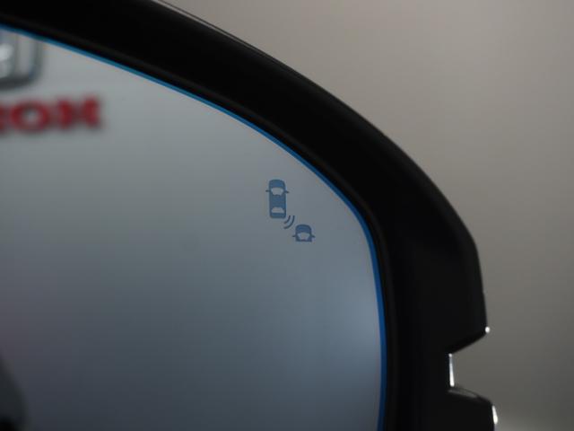 ヴェゼル ｅ：ＨＥＶＺ　２年保証ナビＤレコＲカメＥＴＣ２．０クルコン　衝突回避支援ブレーキ機能　スマキ　Ｐトランク　フルオートエアコン　エアバッグ　両席エアバック　パワーウィンドウ　ＬＥＤランプ　ソナー　クルーズＣ　ＥＴＣ付（24枚目）