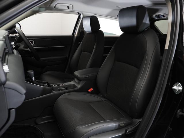 ヴェゼル ｅ：ＨＥＶＺ　２年保証ナビＤレコＲカメＥＴＣ２．０クルコン　衝突回避支援ブレーキ機能　スマキ　Ｐトランク　フルオートエアコン　エアバッグ　両席エアバック　パワーウィンドウ　ＬＥＤランプ　ソナー　クルーズＣ　ＥＴＣ付（31枚目）