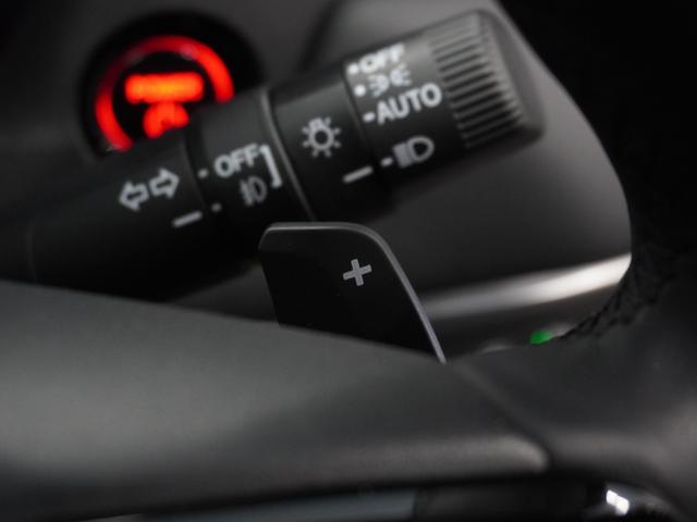 ヴェゼル ｅ：ＨＥＶＺ　２年保証ナビＤレコＲカメＥＴＣ２．０クルコン　衝突回避支援ブレーキ機能　スマキ　Ｐトランク　フルオートエアコン　エアバッグ　両席エアバック　パワーウィンドウ　ＬＥＤランプ　ソナー　クルーズＣ　ＥＴＣ付（45枚目）