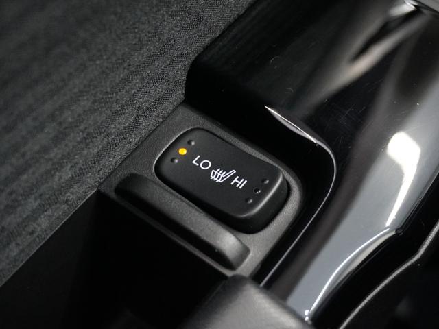 オデッセイハイブリッド ｅ：ＨＥＶアブソルート・ＥＸ　１年保証ナビ全周囲カメＤレコＥＴＣ両電扉ＢＴ　ＬＥＤライト　シ－トヒ－タ－　両側ＰＳＤ　パワ－シ－ト　Ｐアシスト　フルセグ　アイドルストップ　クルーズコントロール　ＤＶＤ再生機能　３列シート　キーレス（15枚目）