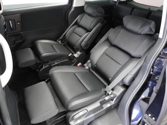 オデッセイハイブリッド ｅ：ＨＥＶアブソルート・ＥＸ　１年保証ナビ全周囲カメＤレコＥＴＣ両電扉ＢＴ　ＬＥＤライト　シ－トヒ－タ－　両側ＰＳＤ　パワ－シ－ト　Ｐアシスト　フルセグ　アイドルストップ　クルーズコントロール　ＤＶＤ再生機能　３列シート　キーレス（28枚目）