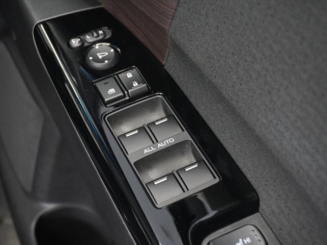 オデッセイハイブリッド ｅ：ＨＥＶアブソルート・ＥＸ　１年保証ナビ全周囲カメＤレコＥＴＣ両電扉ＢＴ　ＬＥＤライト　シ－トヒ－タ－　両側ＰＳＤ　パワ－シ－ト　Ｐアシスト　フルセグ　アイドルストップ　クルーズコントロール　ＤＶＤ再生機能　３列シート　キーレス（35枚目）