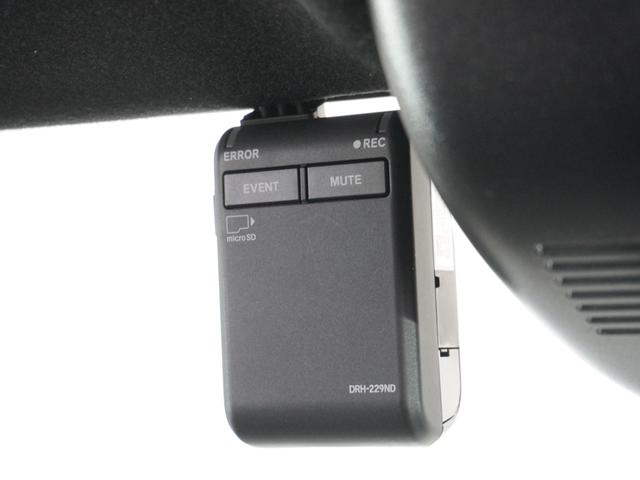 N-BOXカスタム ターボコーディネートスタイル 2年保証当社試乗車ナビDレコRカメETC両電扉 両側電動ドア Rカメラ クルコン スマートキ- パワーステアリング VSA セキュリティ エアコン LEDライト パワーウィンドウ アイドリングストップ(4枚目)