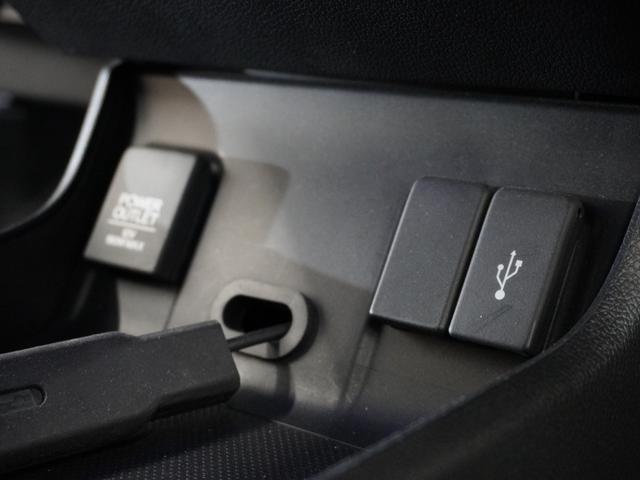 シャトル ハイブリッドＺホンダセンシング　２年保証ナビＲカメＥＴＣクルコンＢＴ地デジＬＥＤ　衝突軽減　カーテンエアバック　ＬＥＤライト　前席シートヒーター　イモビ　Ｂカメラ　ＵＳＢ接続　ＤＶＤ　パワーウィンドウ　ナビＴＶ　スマートキー　禁煙車（5枚目）