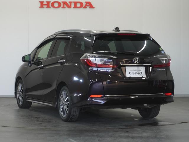 シャトル ハイブリッドＺホンダセンシング　２年保証ナビＲカメＥＴＣクルコンＢＴ地デジＬＥＤ　衝突軽減　カーテンエアバック　ＬＥＤライト　前席シートヒーター　イモビ　Ｂカメラ　ＵＳＢ接続　ＤＶＤ　パワーウィンドウ　ナビＴＶ　スマートキー　禁煙車（16枚目）