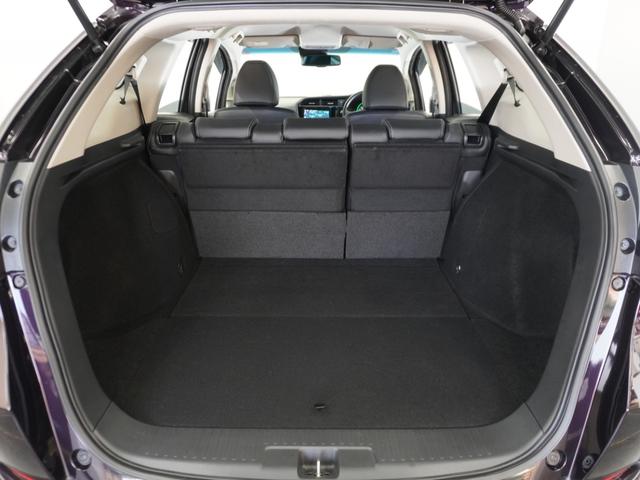 シャトル ハイブリッドＺホンダセンシング　２年保証ナビＲカメＥＴＣクルコンＢＴ地デジＬＥＤ　衝突軽減　カーテンエアバック　ＬＥＤライト　前席シートヒーター　イモビ　Ｂカメラ　ＵＳＢ接続　ＤＶＤ　パワーウィンドウ　ナビＴＶ　スマートキー　禁煙車（26枚目）