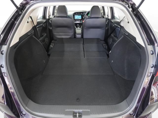 シャトル ハイブリッドＺホンダセンシング　２年保証ナビＲカメＥＴＣクルコンＢＴ地デジＬＥＤ　衝突軽減　カーテンエアバック　ＬＥＤライト　前席シートヒーター　イモビ　Ｂカメラ　ＵＳＢ接続　ＤＶＤ　パワーウィンドウ　ナビＴＶ　スマートキー　禁煙車（27枚目）