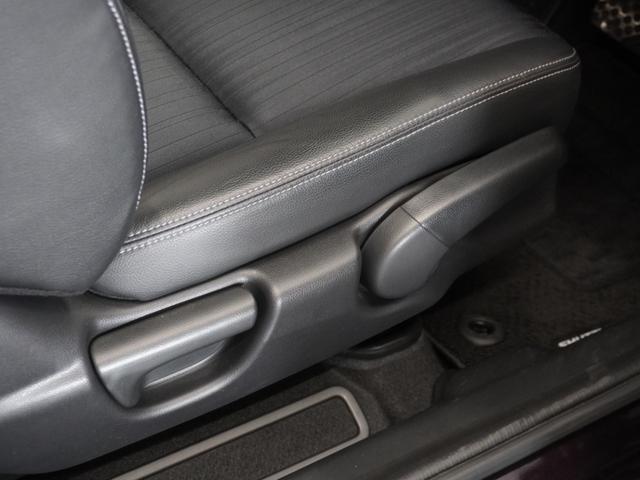 シャトル ハイブリッドＺホンダセンシング　２年保証ナビＲカメＥＴＣクルコンＢＴ地デジＬＥＤ　衝突軽減　カーテンエアバック　ＬＥＤライト　前席シートヒーター　イモビ　Ｂカメラ　ＵＳＢ接続　ＤＶＤ　パワーウィンドウ　ナビＴＶ　スマートキー　禁煙車（31枚目）