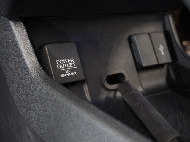 シャトル ハイブリッドＺホンダセンシング　２年保証ナビＲカメＥＴＣクルコンＢＴ地デジＬＥＤ　衝突軽減　カーテンエアバック　ＬＥＤライト　前席シートヒーター　イモビ　Ｂカメラ　ＵＳＢ接続　ＤＶＤ　パワーウィンドウ　ナビＴＶ　スマートキー　禁煙車（48枚目）