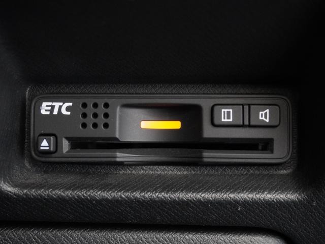 ステップワゴンスパーダ インターナビパワーエディション 1年保証ナビDレコRカメETC両電扉BTワンセグ パワーウィンドウ 両側電動スライドドア オートエアコン キーレス ドライブレコーダー 禁煙車 ワンセグTV ABS 盗難防止システム DVD Rカメラ(4枚目)