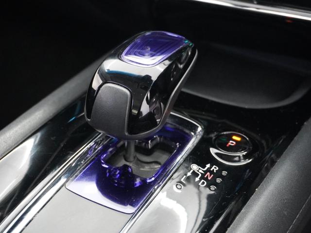 ヴェゼル ハイブリッドＸ　１年保証ナビＲカメＥＴＣクルコンＢＴ地デジＬＥＤ　リヤカメラ　ＥＴＣ付き　Ａクルーズ　セキュリティアラーム　ＶＳＡ　アイドリングＳＴＯＰ　ナビＴＶ　スマートキ　サイドエアバッグ　ＤＶＤ再生機能　ＡＡＣ（38枚目）