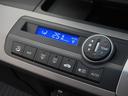 ◆オートエアコン装備◆　お好みの温度を設定をするだけで、後は、自動で風量を調節してくれます！快適にドライブが楽しめます。
