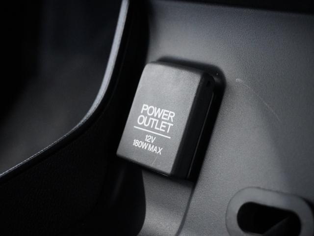 シャトル ハイブリッドＸホンダセンシング　１年保証　ＬＥＤヘッドライト＋ＬＥＤフォグライト　コンビシートプライムスムース＆ファブリック　オートハイビーム　ホンダスマートキーシステム　運転席助手席シートヒーター　パドルシフト　Ｒカメラ　ＥＴＣ（7枚目）