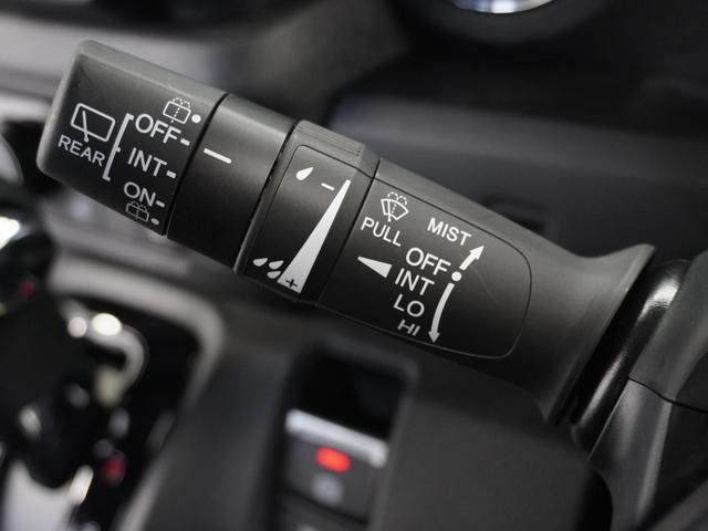 N-BOXカスタム ターボ 2年保証 フルセグ Rカメラ LEDヘッドライト オートリトラミラー リア左右パワースライドドア 15AW ドラレコ 運転席助手席シートヒーター パドルシフト コンビニフック付シートバックテーブル(41枚目)