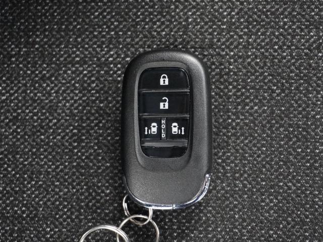 N-BOXカスタム ベースグレード 2年保証 フルセグ Rカメラ LEDヘッドライト オートリトラミラー リア左右パワースライドドア オートライト ドラレコ 運転席助手席シートヒーター コンビニフック付シートバックテーブル 14AW(21枚目)
