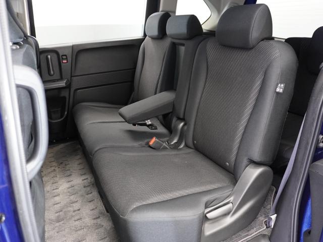 フリードハイブリッド ジャストセレクション 1年保証 フルセグ Rカメラ ディスチャージヘッドライト オートライト リア左右パワースライドドア 2列目ベンチシート7人乗り クルーズコントロール ジャストセレクション装備 ホンダスマートキー(19枚目)