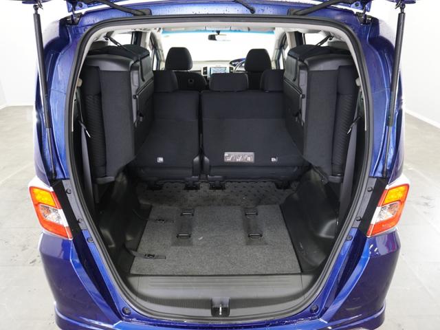 フリードハイブリッド ジャストセレクション 1年保証 フルセグ Rカメラ ディスチャージヘッドライト オートライト リア左右パワースライドドア 2列目ベンチシート7人乗り クルーズコントロール ジャストセレクション装備 ホンダスマートキー(23枚目)