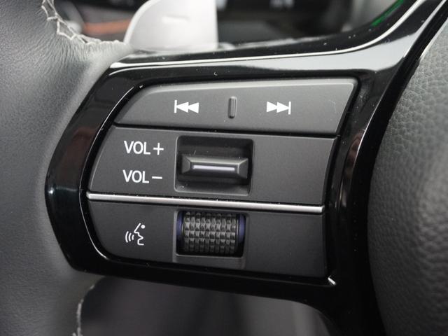 ZR-V e:HEVZ 2年保証 4WD マルチビューカメラシステム アダプティブドライビングビーム 後退出庫サポート ハンズフリーアクセスパワーテールゲート フルセグ 運転席助手席シートヒーター 18AW ドラレコ(45枚目)