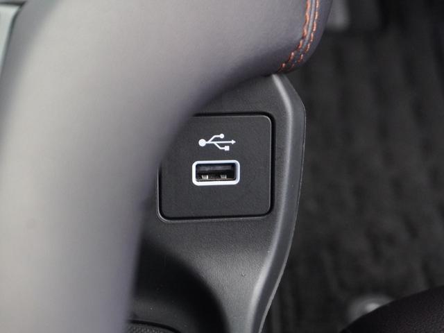 ZR-V e:HEVZ 2年保証 4WD マルチビューカメラシステム アダプティブドライビングビーム 後退出庫サポート ハンズフリーアクセスパワーテールゲート フルセグ 運転席助手席シートヒーター 18AW ドラレコ(55枚目)