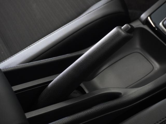 ＷＲ－Ｖ Ｚブラックスタイル　２年保証　フルセグ　Ｒカメラ　ＬＥＤヘッドライト　フォグライト　本革巻ステアリングホイール＋セレクトレバー　リアセンターアームレスト　パーセルカバー　コンビシート　１７ＡＷ　ブラックスタイル専用装備（39枚目）