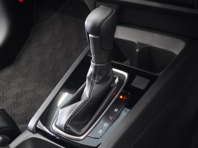ＷＲ－Ｖ Ｚブラックスタイル　２年保証　フルセグ　Ｒカメラ　ＬＥＤヘッドライト　フォグライト　本革巻ステアリングホイール＋セレクトレバー　リアセンターアームレスト　パーセルカバー　コンビシート　１７ＡＷ　ブラックスタイル専用装備（40枚目）