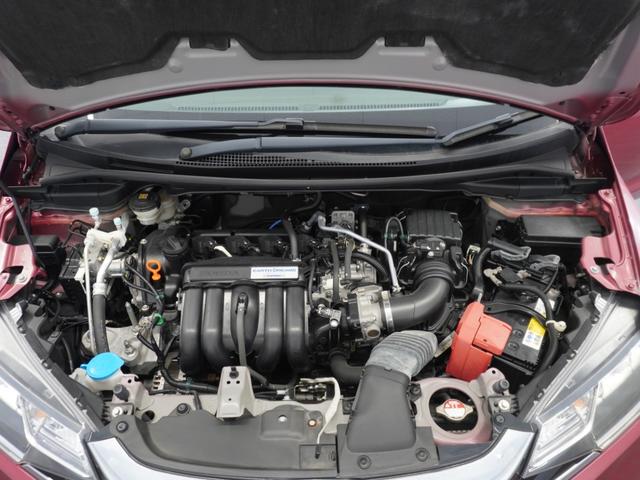 フィット １３Ｇ・Ｌホンダセンシング　１年保証　ＬＥＤヘッドライト　フォグライト　ＦＬパッケージ　オートライト　オートリトラミラー　ラゲッジルームランプ　シートバックポケット（助手席）　アームレスト付センターコンソールＢＯＸ　ドラレコ（44枚目）