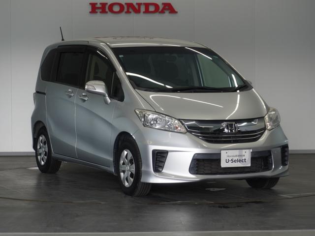 フリード Ｇジャストセレクション　１年保証　ワンセグ　Ｒカメラ　ディスチャージヘッドライト　オートライト　２列目外側アームレスト６人乗り　ジャストセレクション装備　ホンダスマートキーシステム　＋イモビライザー　ドライブレコーダーＥＴＣ（2枚目）