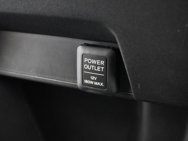 フリード Ｇジャストセレクション　１年保証　ワンセグ　Ｒカメラ　ディスチャージヘッドライト　オートライト　２列目外側アームレスト６人乗り　ジャストセレクション装備　ホンダスマートキーシステム　＋イモビライザー　ドライブレコーダーＥＴＣ（10枚目）