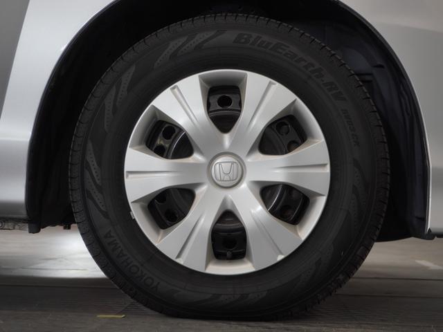 フリード Ｇジャストセレクション　１年保証　ワンセグ　Ｒカメラ　ディスチャージヘッドライト　オートライト　２列目外側アームレスト６人乗り　ジャストセレクション装備　ホンダスマートキーシステム　＋イモビライザー　ドライブレコーダーＥＴＣ（17枚目）