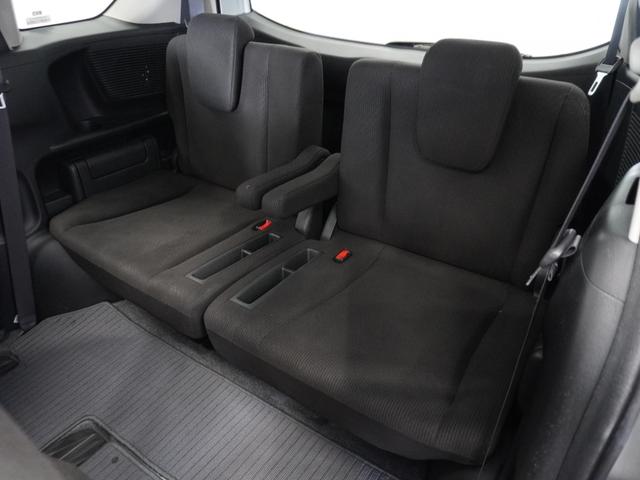 フリード Ｇジャストセレクション　１年保証　ワンセグ　Ｒカメラ　ディスチャージヘッドライト　オートライト　２列目外側アームレスト６人乗り　ジャストセレクション装備　ホンダスマートキーシステム　＋イモビライザー　ドライブレコーダーＥＴＣ（22枚目）