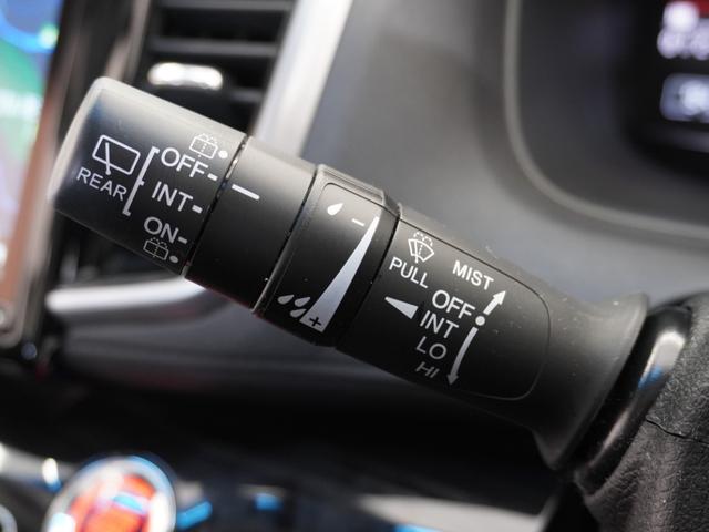 オデッセイ アブソルート・ＥＸホンダセンシング　１年保証マルチビューカメラシステム＋スマートパーキングアシスト　ブラインドスポットインフォメーション運転席８ウェイパワーシート本革シート１８ＡＷ運転席助手席シートヒーター＋助手席４ウェイパワーシート（44枚目）