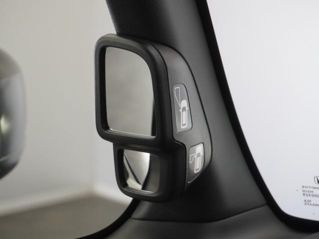 Ｎ－ＢＯＸカスタム Ｌターボスタイル＋ブラック　２年保証　フルセグ　Ｒカメラ　ＬＥＤヘッドライト　オートリトラミラー　リア左右パワースライドドア　運転席助手席シートヒーター　シートバックテーブル　１５ＡＷ　　本革巻ステアリングホイール　前後ドラレコ（40枚目）