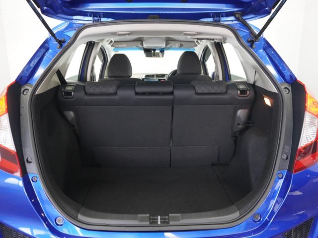 フィット 13G・Lパッケージ 1年保証 フルセグ Rカメラ LEDヘッドライト あんしんパッケージ ドライブレコーダー クルーズコントロール FLパッケージ オートリトラミラー オートライト アームレスト付センターコンソールBOX(26枚目)