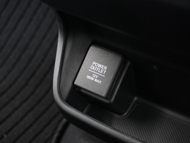 フリード Ｇ・ホンダセンシング　１年保証　フルセグ　Ｒカメラ　ＬＥＤヘッドライト＋アクティブコーナリングライト　リア左右パワースライドドア　センターテーブル　ＣＳパッケージ　コンフォートビューＰＫ　オートライト　ドラレコ　７人乗り（9枚目）