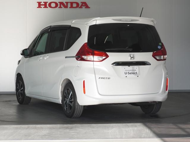 フリード Ｇ・ホンダセンシング　１年保証　フルセグ　Ｒカメラ　ＬＥＤヘッドライト＋アクティブコーナリングライト　リア左右パワースライドドア　センターテーブル　ＣＳパッケージ　コンフォートビューＰＫ　オートライト　ドラレコ　７人乗り（16枚目）