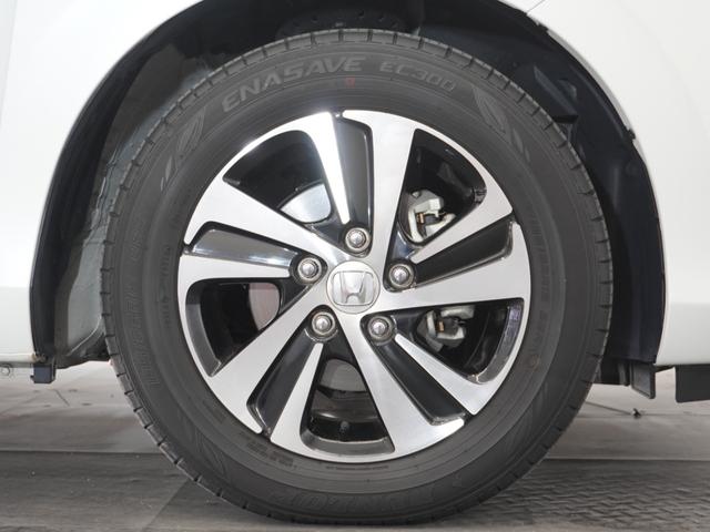 フリード Ｇ・ホンダセンシング　１年保証　フルセグ　Ｒカメラ　ＬＥＤヘッドライト＋アクティブコーナリングライト　リア左右パワースライドドア　センターテーブル　ＣＳパッケージ　コンフォートビューＰＫ　オートライト　ドラレコ　７人乗り（17枚目）