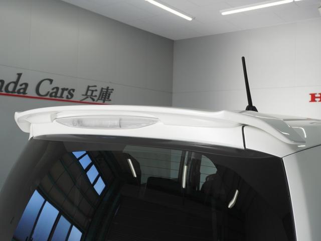 フリード Ｇ・ホンダセンシング　１年保証　フルセグ　Ｒカメラ　ＬＥＤヘッドライト＋アクティブコーナリングライト　リア左右パワースライドドア　センターテーブル　ＣＳパッケージ　コンフォートビューＰＫ　オートライト　ドラレコ　７人乗り（27枚目）