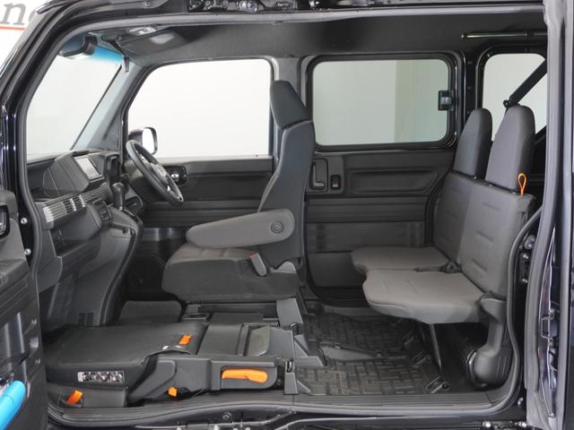 Ｎ－ＶＡＮ＋スタイル ファン・ターボホンダセンシング　１年保証　フルセグ　Ｒカメラ　フルＬＥＤヘッドライト　オートライト　充電用ＵＳＢジャック（急速充電対応タイプ２個付）フロントシートアームレスト　電動格納式リモコンカラードドアミラーリア左右スライドドア（17枚目）