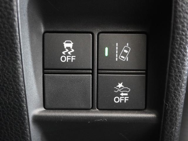Ｎ－ＶＡＮ＋スタイル ファン・ターボホンダセンシング　１年保証　フルセグ　Ｒカメラ　フルＬＥＤヘッドライト　オートライト　充電用ＵＳＢジャック（急速充電対応タイプ２個付）フロントシートアームレスト　電動格納式リモコンカラードドアミラーリア左右スライドドア（30枚目）