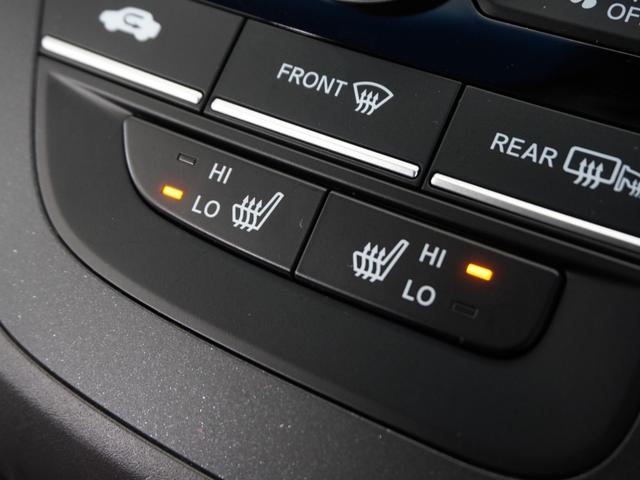 フリード Ｇ・ホンダセンシング　２年保証　フルセグ　Ｒカメラ　リア左右パワースライドドア　センターテーブル　オートリトラミラー　Ｃパッケージ　運転席助手席シートヒーター　ドライブレコーダー　オートライト（14枚目）