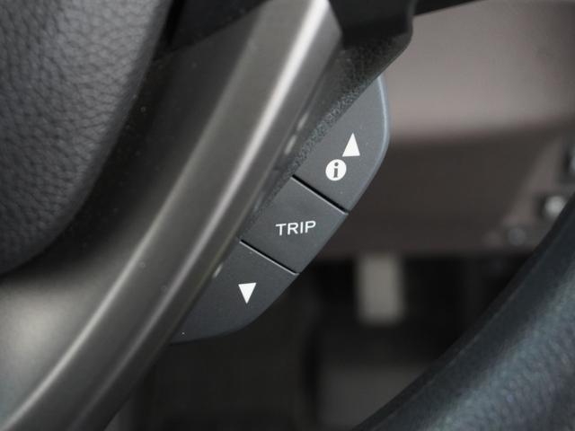 フリード Ｇ・ホンダセンシング　２年保証　フルセグ　Ｒカメラ　リア左右パワースライドドア　センターテーブル　オートリトラミラー　Ｃパッケージ　運転席助手席シートヒーター　ドライブレコーダー　オートライト（35枚目）