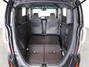 リアシートを使用しない時は倒せば更に広々ラゲッジスペースの出来上がりです、たくさんの荷物が積み込み可能です！