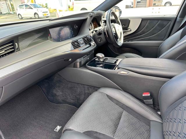 この度は当店のお車をご覧になっていただき、誠にありがとうございます。ぜひじっくりとご検討下さい。気軽にお問合せ・お見積りお待ちしております。