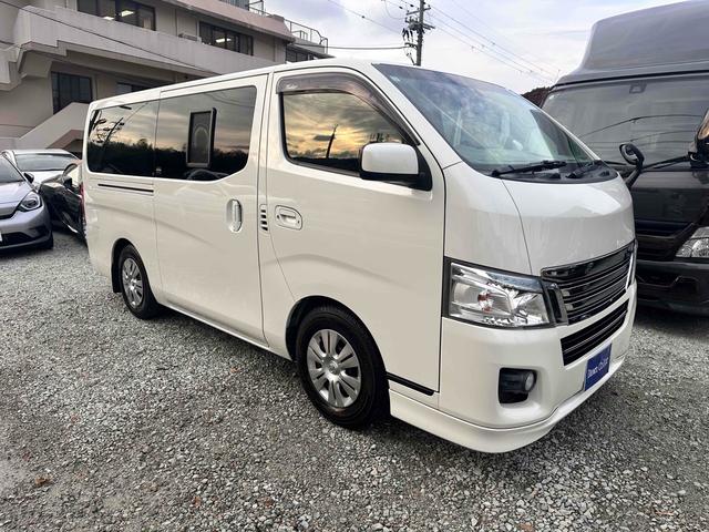 NV350キャラバンバン ロングライダープレミアムGXターボ 4WD ディーゼルターボ ETC2.0/パイオニア製ナビ/バックカメラ/カレディステアリングハンドル/社外ビルシュタインショックアブソーバー/リアベッドキッド車中泊仕様(5枚目)