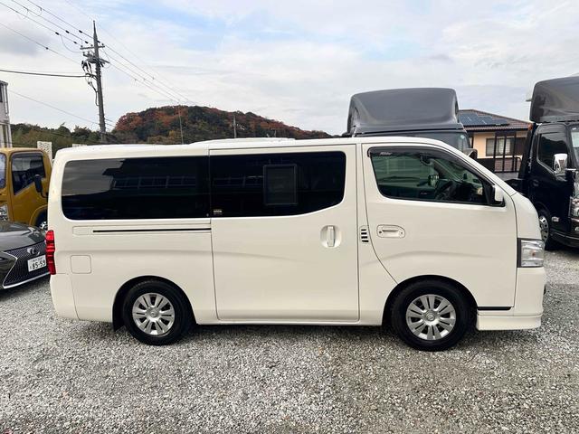 NV350キャラバンバン ロングライダープレミアムGXターボ 4WD ディーゼルターボ ETC2.0/パイオニア製ナビ/バックカメラ/カレディステアリングハンドル/社外ビルシュタインショックアブソーバー/リアベッドキッド車中泊仕様(6枚目)