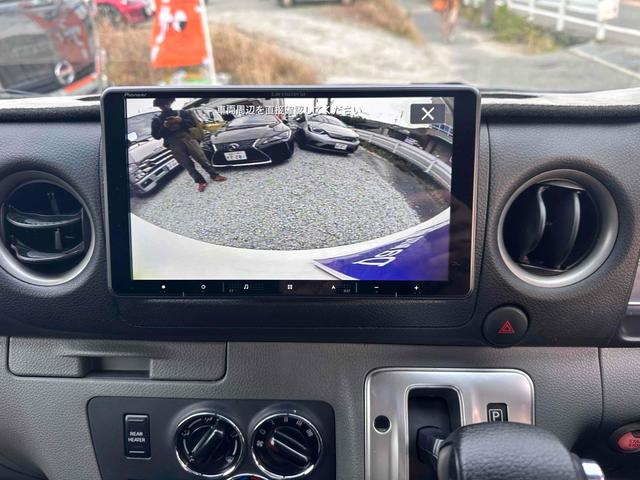 NV350キャラバンバン ロングライダープレミアムGXターボ 4WD ディーゼルターボ ETC2.0/パイオニア製ナビ/バックカメラ/カレディステアリングハンドル/社外ビルシュタインショックアブソーバー/リアベッドキッド車中泊仕様(16枚目)