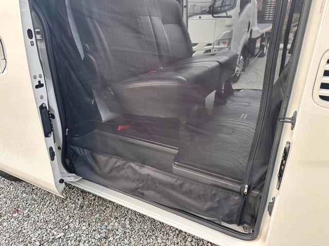NV350キャラバンバン ロングライダープレミアムGXターボ 4WD ディーゼルターボ ETC2.0/パイオニア製ナビ/バックカメラ/カレディステアリングハンドル/社外ビルシュタインショックアブソーバー/リアベッドキッド車中泊仕様(39枚目)