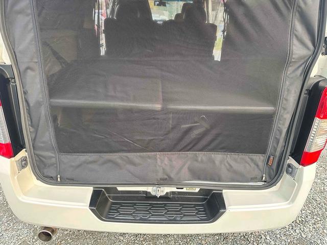 NV350キャラバンバン ロングライダープレミアムGXターボ 4WD ディーゼルターボ ETC2.0/パイオニア製ナビ/バックカメラ/カレディステアリングハンドル/社外ビルシュタインショックアブソーバー/リアベッドキッド車中泊仕様(45枚目)